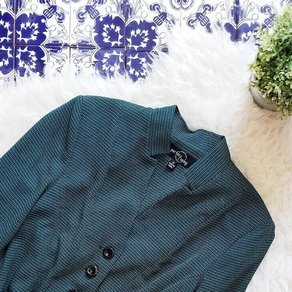 PERFECT TIMING green jacket - Picture 1 of 3